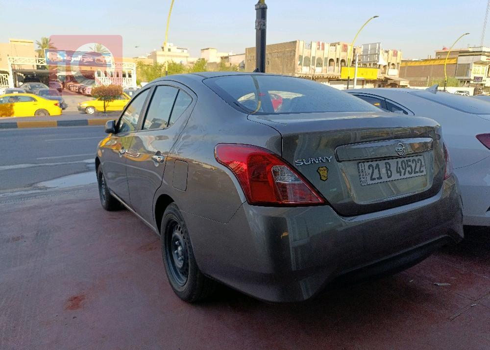 نيسان صني